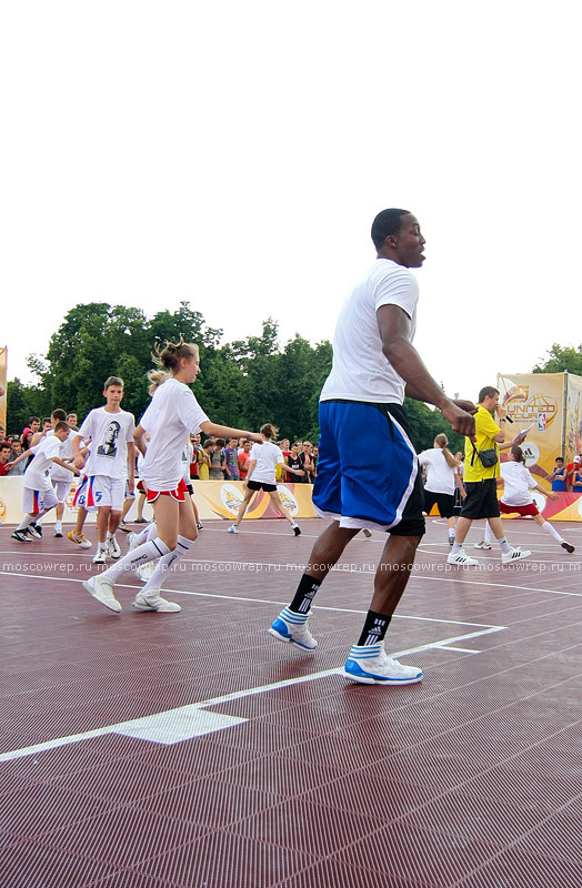 Московский репортаж, Москва, NBA 5 United, Adidas, Дуайт Ховард, Андрей Кириленко, баскетбол, Лужники