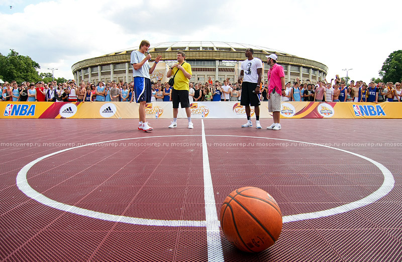 Московский репортаж, Москва, NBA 5 United, Adidas, Дуайт Ховард, Андрей Кириленко, баскетбол, Лужники