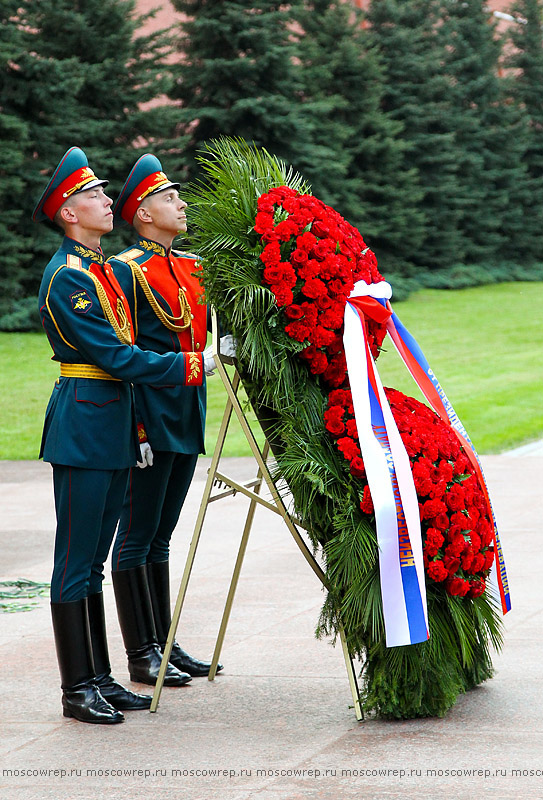 Московский репортаж, Москва, 8 мая, Возложение венков, Путин, Собянин, </p>
<p>Патриарх Кирилл