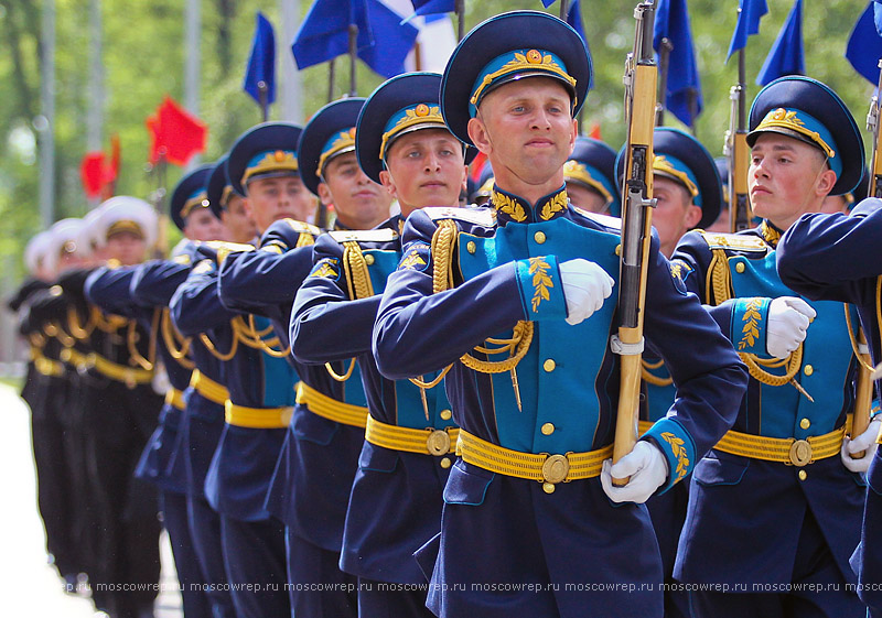 Московский репортаж, Москва, 8 мая, Возложение венков, Путин, Собянин, </p>
<p>Патриарх Кирилл