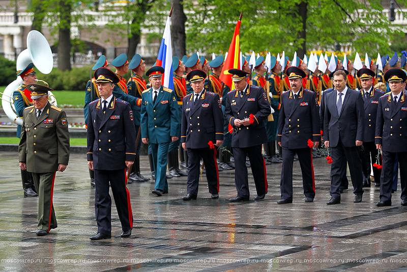 Московский репортаж, Москва, 8 мая, Возложение венков, Путин, Собянин, </p>
<p>Патриарх Кирилл