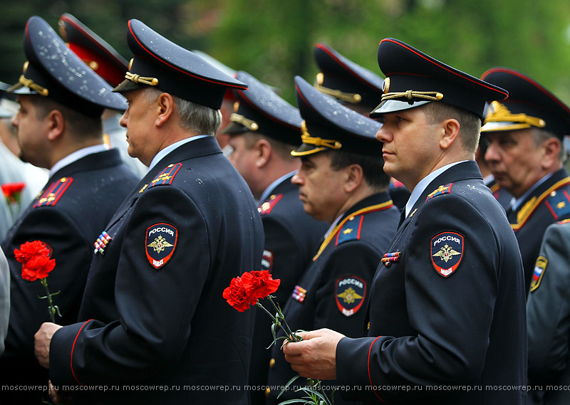 Московский репортаж, Москва, 8 мая, Возложение венков, Путин, Собянин, </p>
<p>Патриарх Кирилл