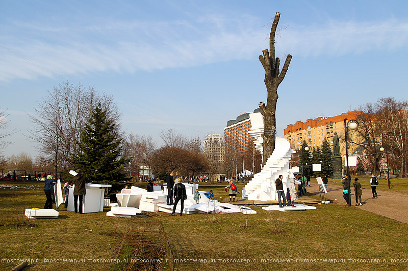 Московский репортаж, Москва, Галактика, Музеон