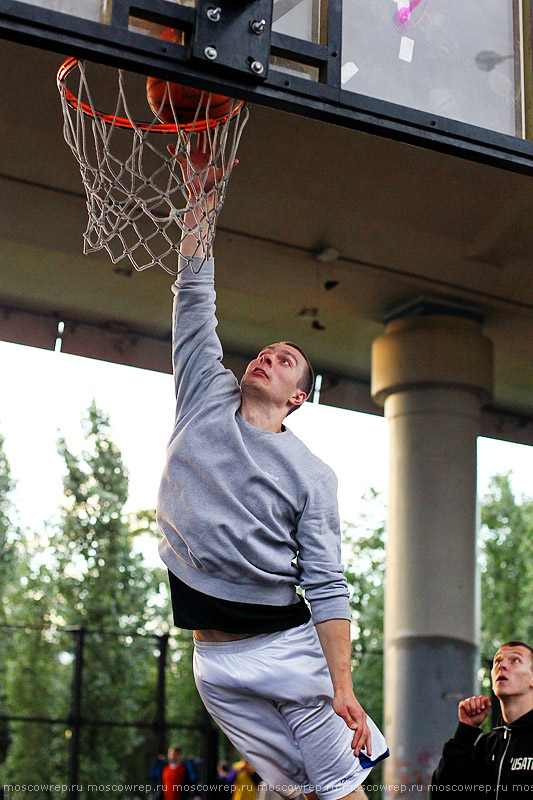 Московский репортаж, Москва, Ghetto Basket, Под Мостом