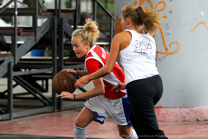 Московский репортаж, Москва, Ghetto Basket, Под Мостом