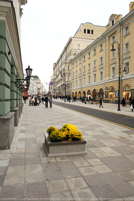 Московский репортаж, Москва, Большая Дмитровка, пешеходная зона