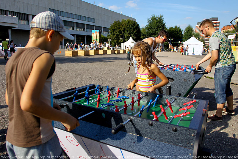 Московский репортаж, Москва, Музеон, Прямой контакт 