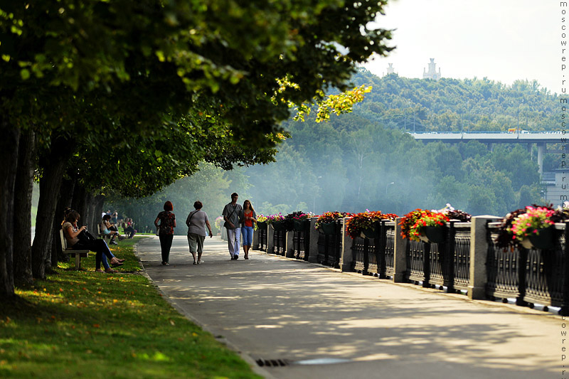 Московский репортаж, Москва, Нескучный сад