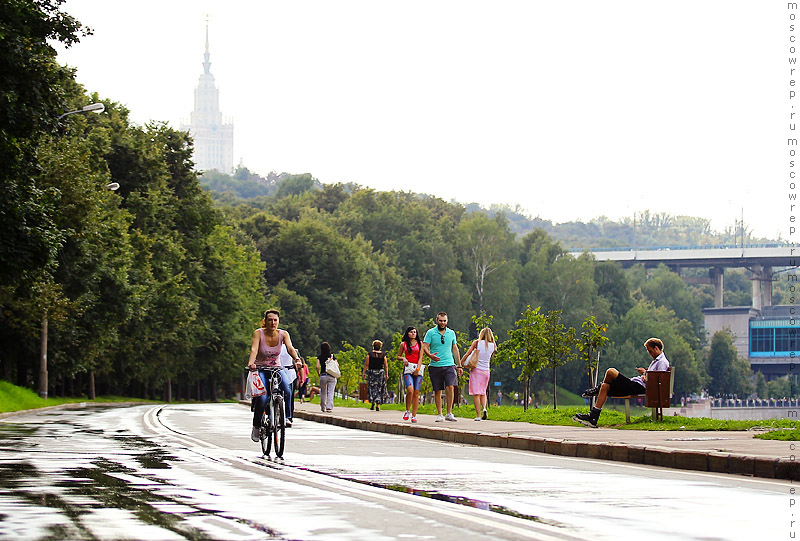 Московский репортаж, Москва, Нескучный сад