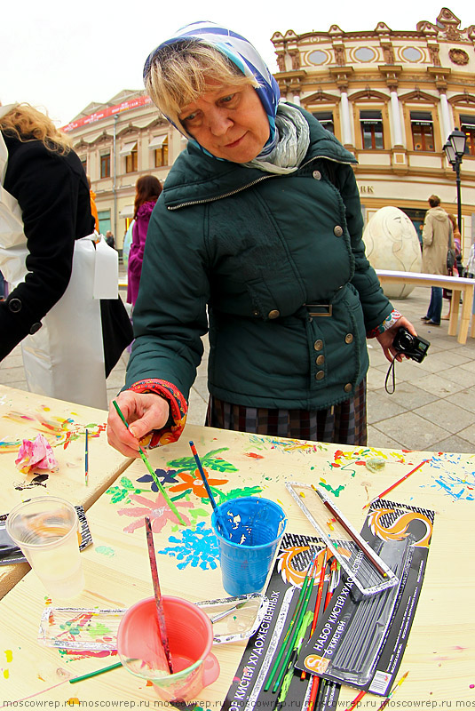 Московский репортаж, Москва, Кузнецкий мост, Пасха