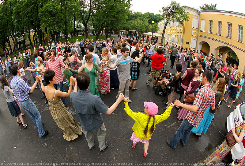 Московский репортаж, Москва, Птица Радость, Древо жизни, ВМДПНИ