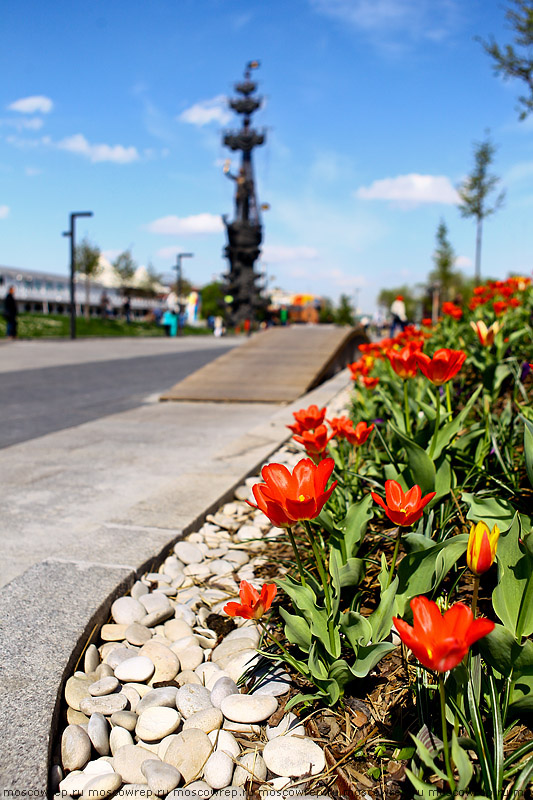 Москва, Московский репортаж, Крымская набережная, Музеон, оркестр, Фестиваль шагающих оркестров