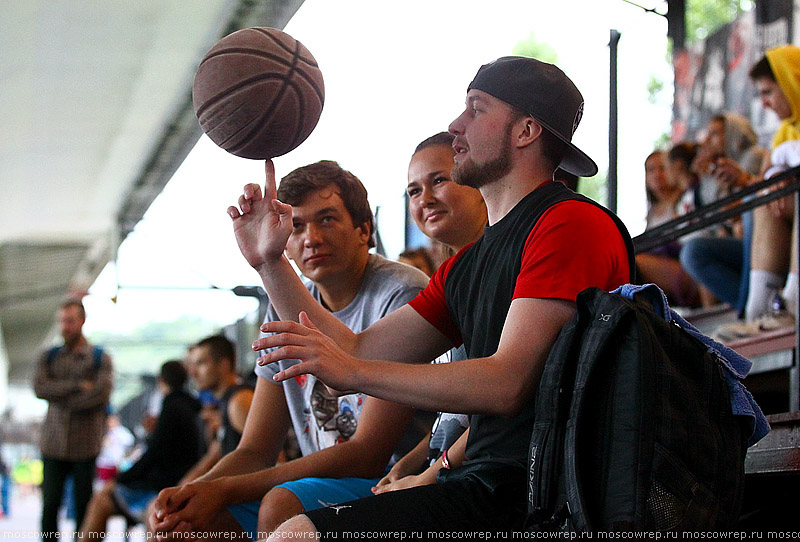 Московский репортаж, Москва, стритбаскет, баскетбол, стритбол, Под мостом, Ghetto basket, basketball, streetball, Андрей Кириленко, Andrei Kirilenko, AK47