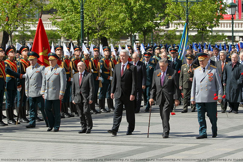 Московский репортаж, Москва, День Победы, Красная площадь, возложение венков