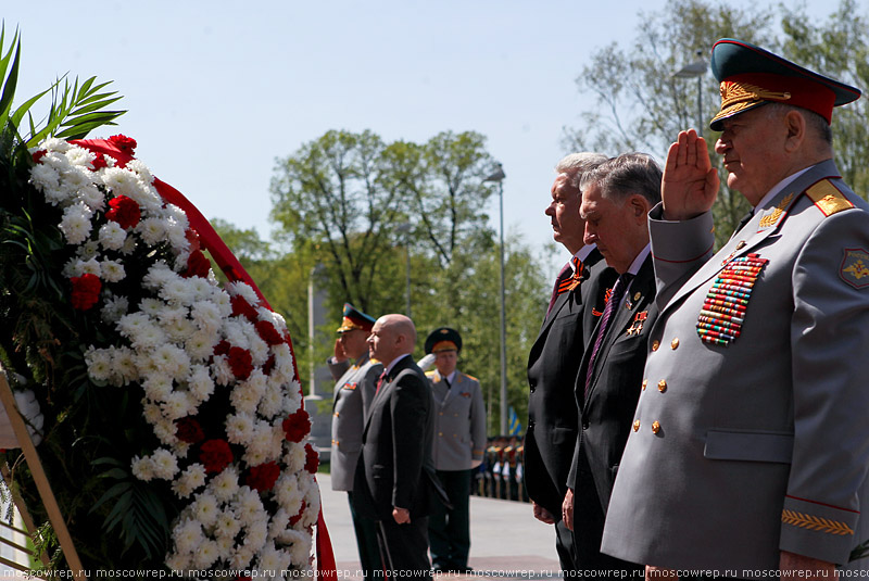 Московский репортаж, Москва, День Победы, Красная площадь, возложение венков