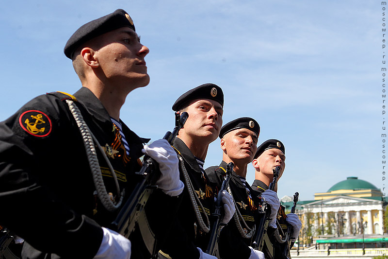 Московский репортаж, Москва, День Победы, Красная площадь, возложение венков