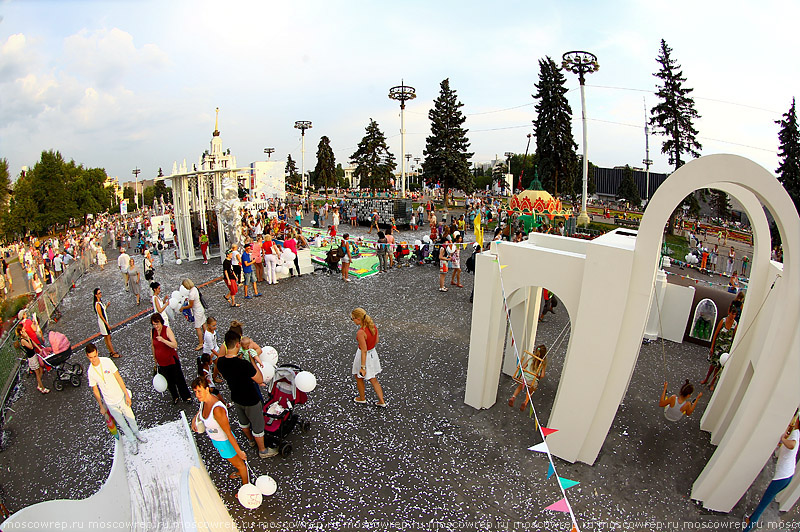 Московский репортаж, Москва, 75 лет ВДНХ