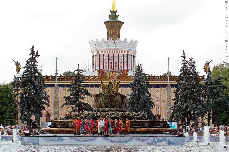 Московский репортаж, Москва, 75 лет ВДНХ