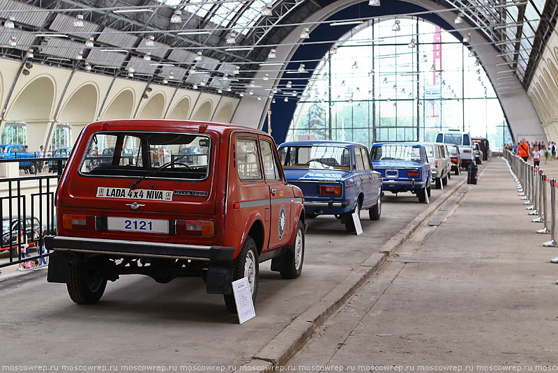 Московский репортаж, Москва, ВДНХ, Выставка ретромашин «Автомобильная промышленность»