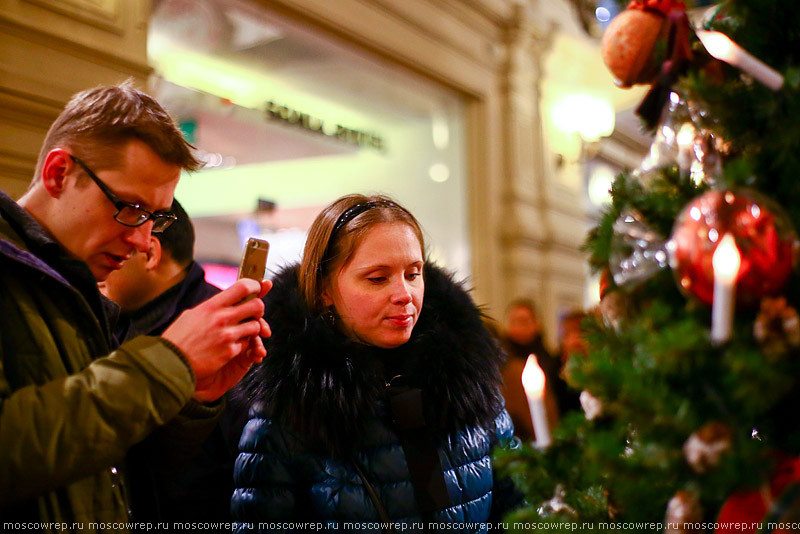 Москва, Московский репортаж, ГУМ, Новый год, Новогодние елки в ГУМе, благотворительный фонд Вера