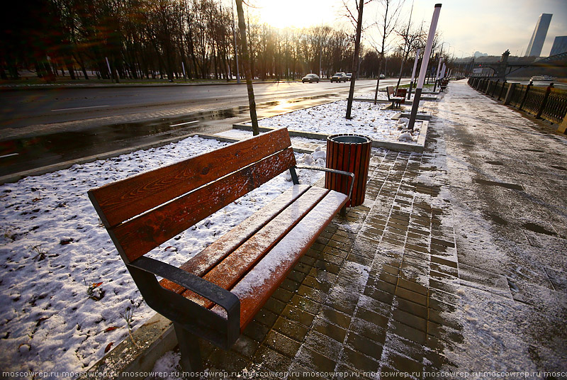 Московский репортаж, Москва, Москва пешеходная, пешеходные зоны, Новодевичий, Новодевичий монастырь, Лужнецкий проезд, Новодевичий проезд, Новодевичья набережная