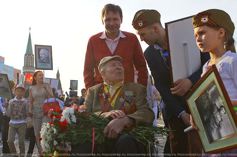 Московский репортаж, Москва, День Победы, 9 мая, Бессмертный полк