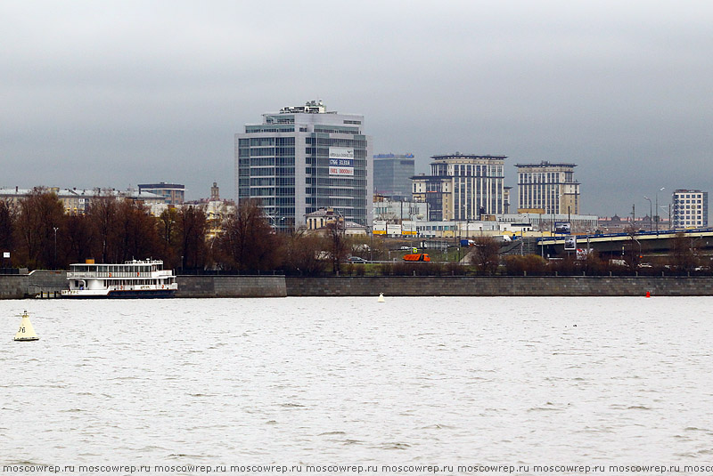 Москва, Московский репортаж, Москва река, навигация, Водоход, Инфофлот, Radisson Royal, Рэдиссон Ройал