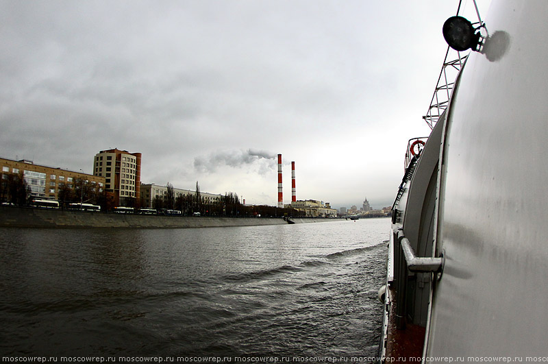 Москва, Московский репортаж, Москва река, навигация, Водоход, Инфофлот, Radisson Royal, Рэдиссон Ройал