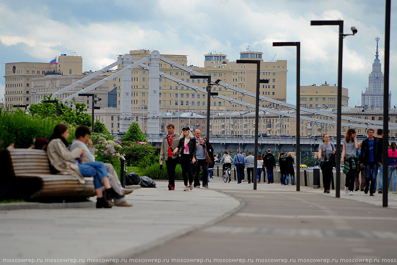 Московский репортаж, Москва, Якиманская набережная, Музеон, ПКИО