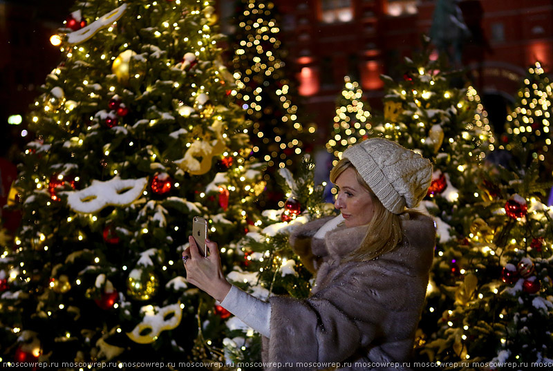 Москва, Московский репортаж, ГУМ, Новый год, ГУМ-ярмарка, Moscow, Russia, New Year, Happy New Year, Red Square, Place Rouge, GUM, ГУМ-каток