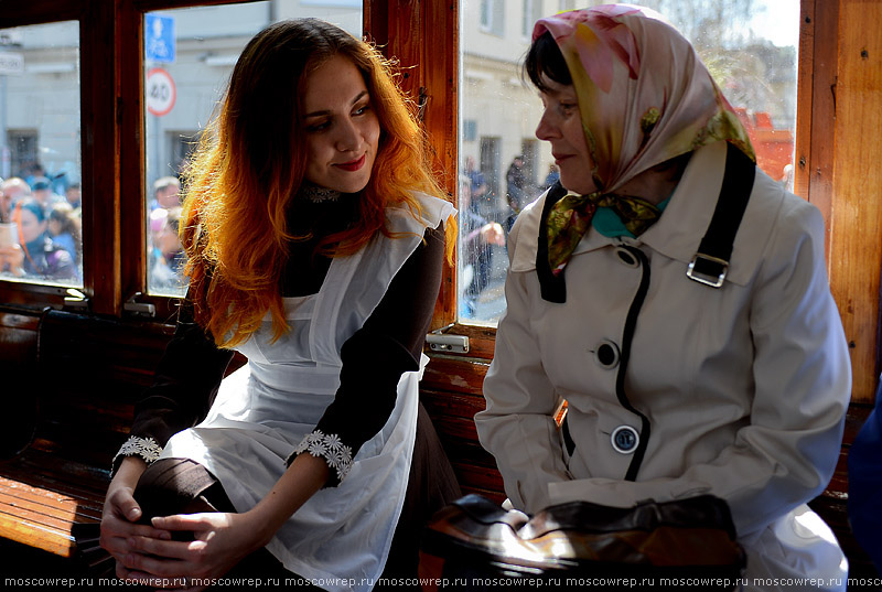 Московский репортаж, Москва, Парад трамваев, The tram parade in Moscow