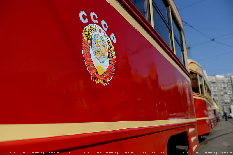 Московский репортаж, Москва, Парад трамваев, The tram parade in Moscow