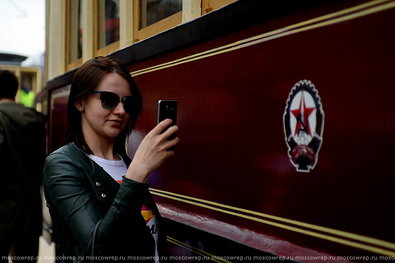 Московский репортаж, Москва, Парад трамваев, The tram parade in Moscow