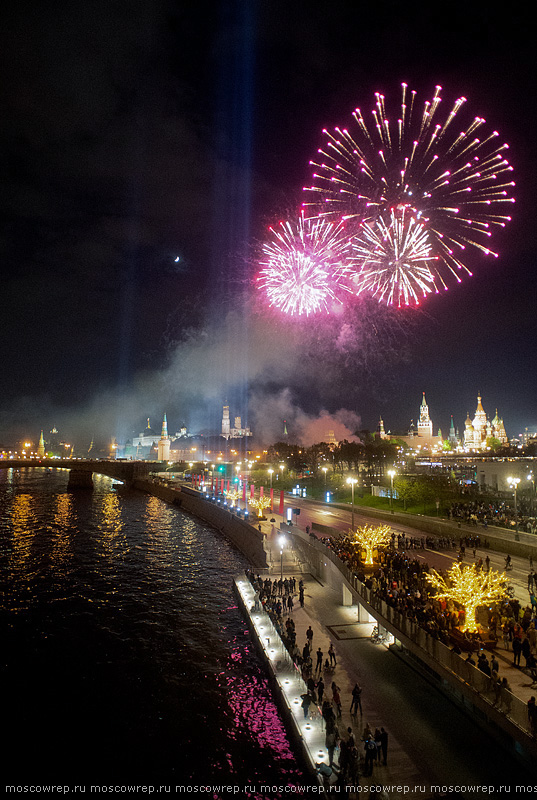 Московский репортаж, Москва, День Победы, 9 мая, салют