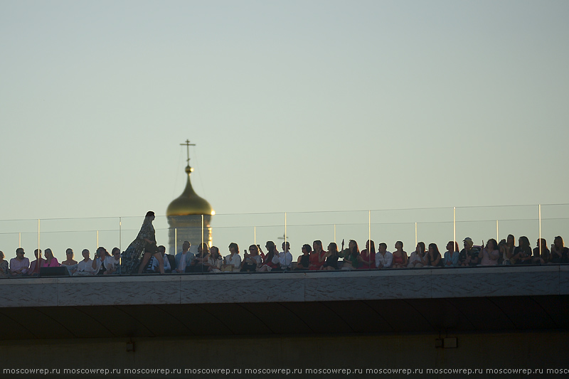 Московский репортаж, Москва, Московская неделя моды, Валентин Юдашкин