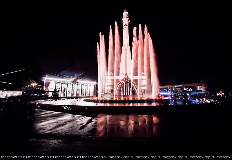 Москва, Московский репортаж, ВДНХ, ракета Восток, День города, Фонтан Москва, Московский репортаж, ВДНХ, ракета Восток, День города, Фонтан